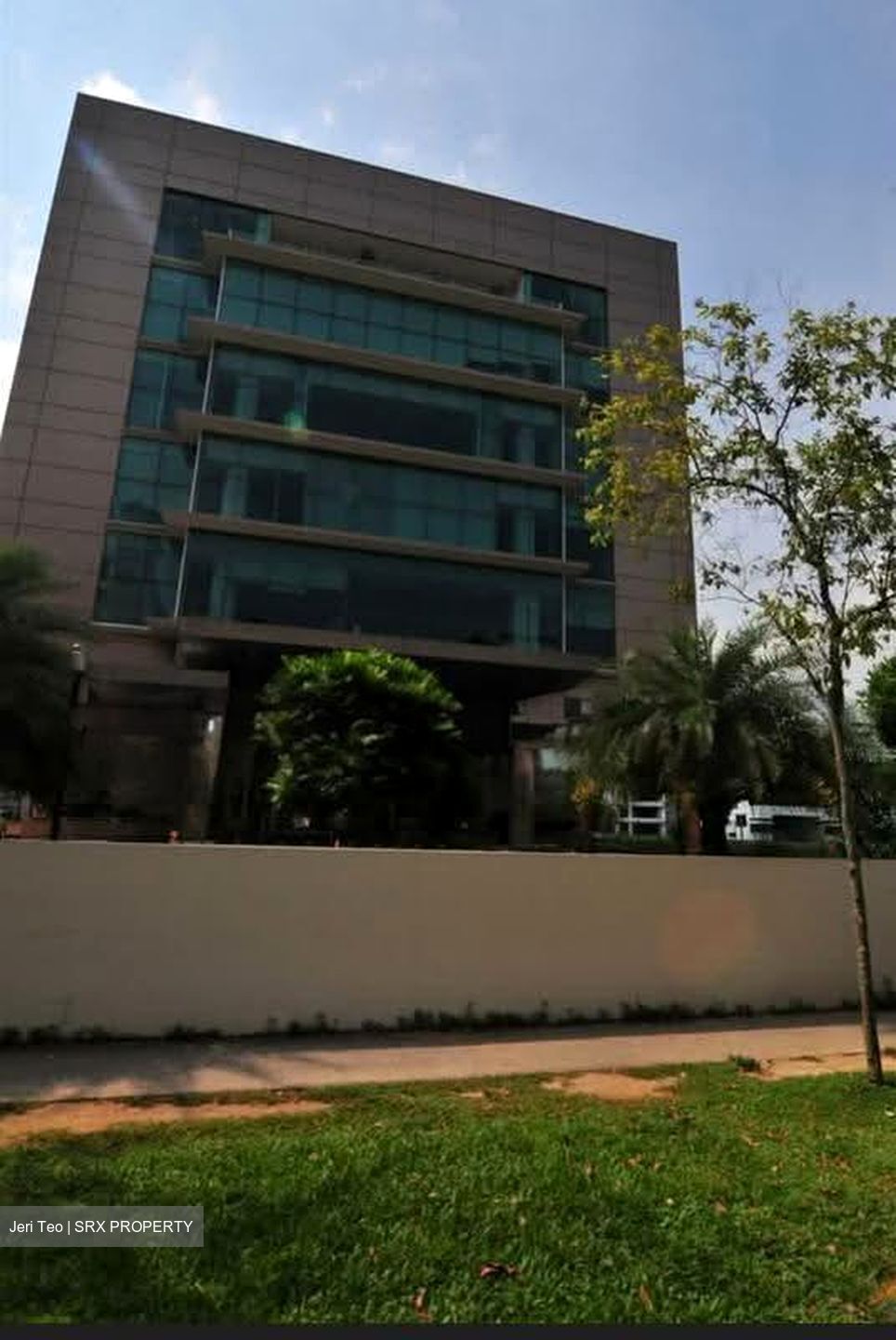 Ban Teck Han Building (D19), Factory #634110651